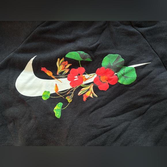 Nike Half Zip Pull Over Sweater - Picture 6 of 8